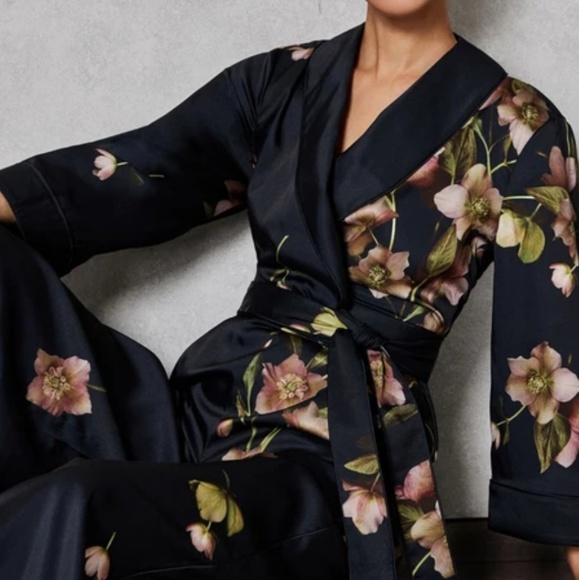 🍒NWT🍒 TED BAKER WONDERLAND JUMPSUIT • TED 2 - Picture 3 of 8